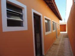 Casa para Venda em Mongaguá - 1