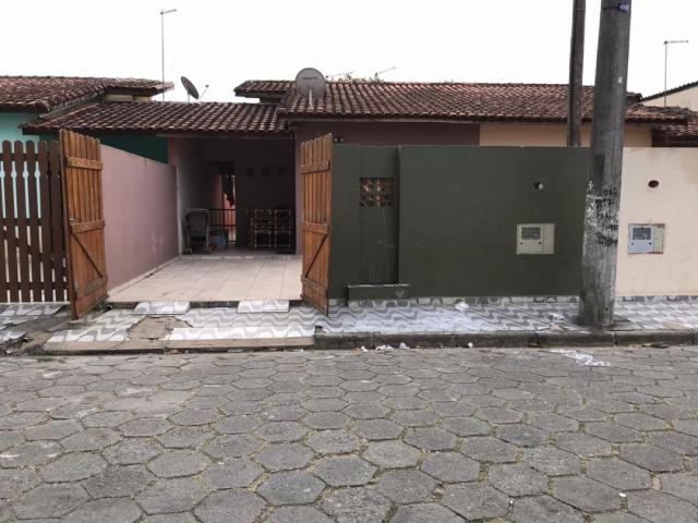 Casa para Venda em Mongaguá - 1