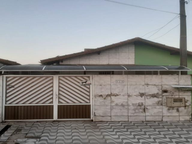 #889 - Casa para Venda em Mongaguá - SP
