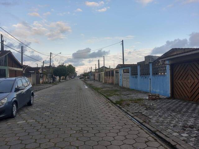 Casa para Venda em Mongaguá - 2