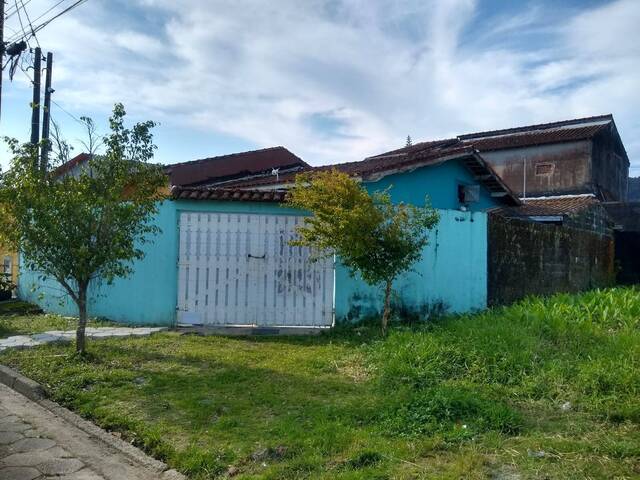 #979 - Casa para Venda em Mongaguá - SP - 2