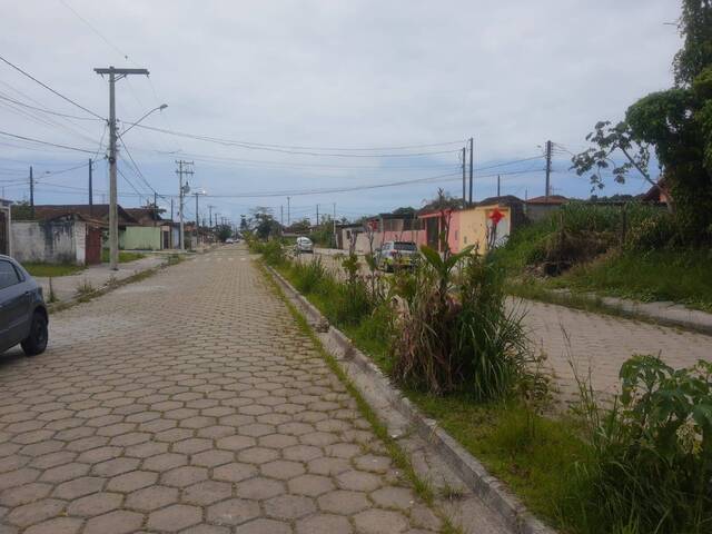 Casa para Venda em Itanhaém - 3