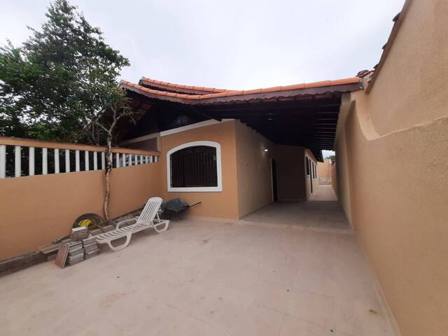 Casa para Venda em Mongaguá - 1