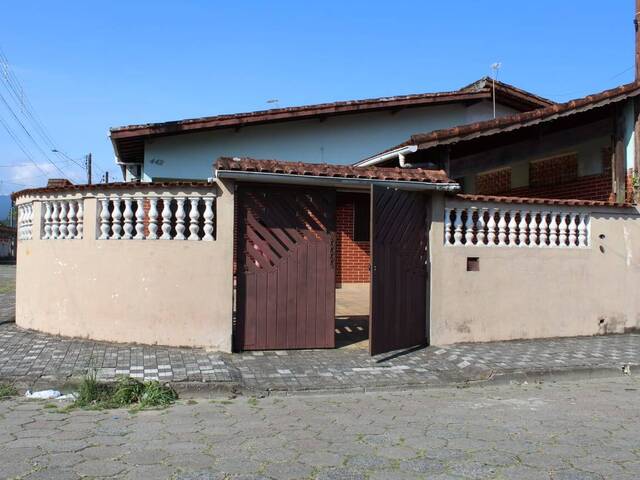 #1004 - Casa para Venda em Mongaguá - SP - 2