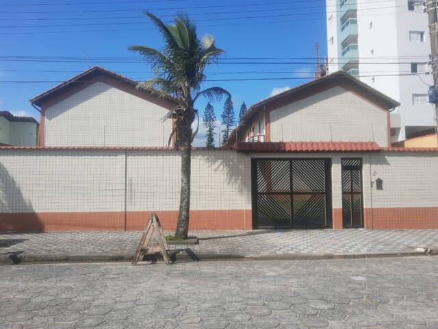 Casa para Venda em Mongaguá - 2