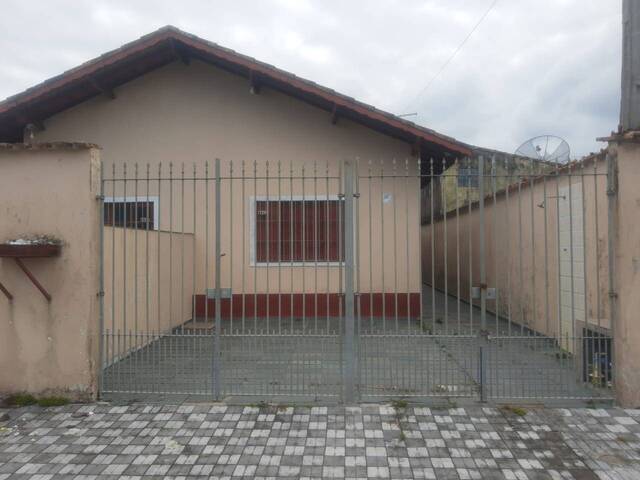 #1031 - Casa para Venda em Mongaguá - SP - 2