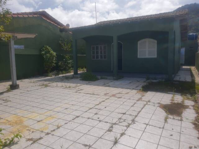 Casa para Venda em Mongaguá - 2