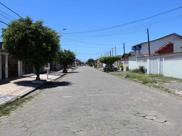 #1129 - Casa para Venda em Mongaguá - SP
