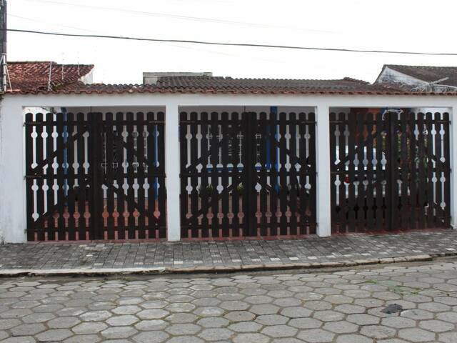 #1196 - Casa para Venda em Mongaguá - SP