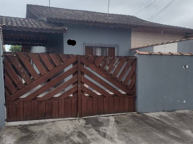 Casa para Venda em Mongaguá - 1