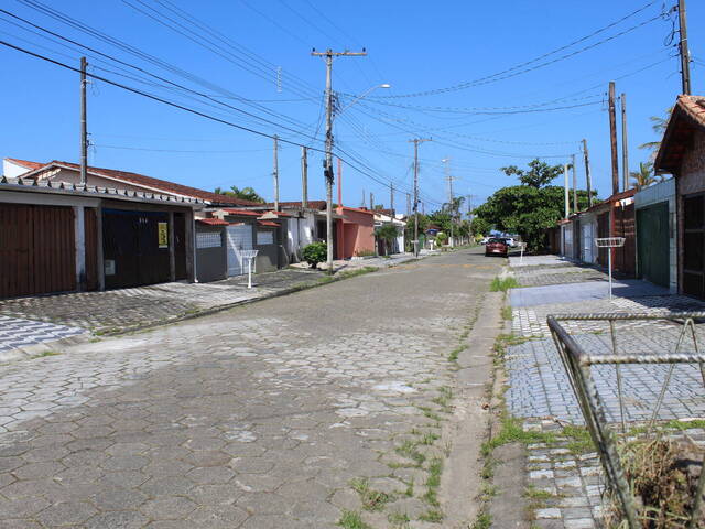 Casa para Venda em Mongaguá - 2