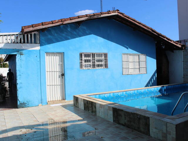 #1227 - Casa para Venda em Mongaguá - SP