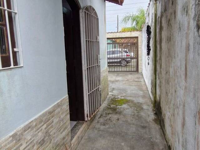 #1566 - Casa para Venda em Mongaguá - SP - 2