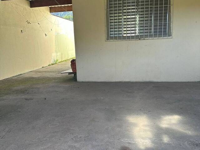 Casa para Venda em Mongaguá - 2
