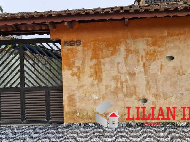 Casa para Venda em Mongaguá - 2