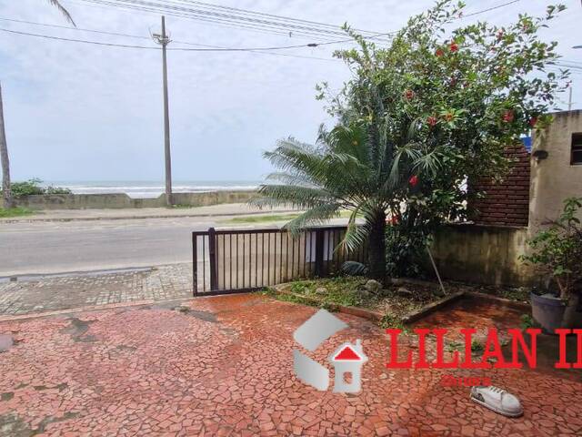 Casa para Venda em Mongaguá - 2