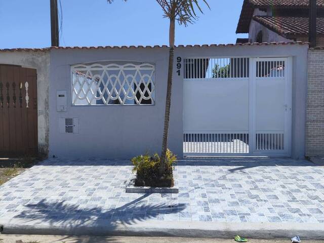 #1733 - Casa para Venda em Mongaguá - SP - 2