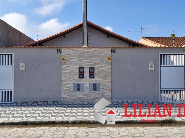 #1892 - Casa para Venda em Mongaguá - SP - 2