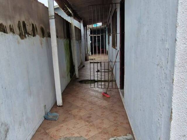 Casa para Venda em Mongaguá - 4