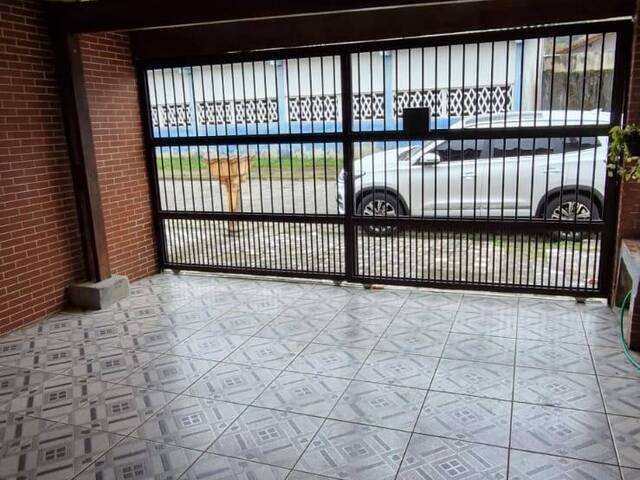 Casa para Venda em Mongaguá - 2