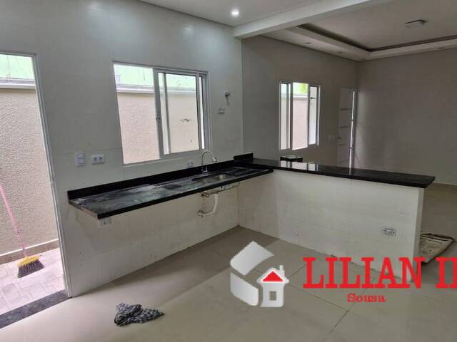 #1969 - Casa para Venda em Mongaguá - SP - 1