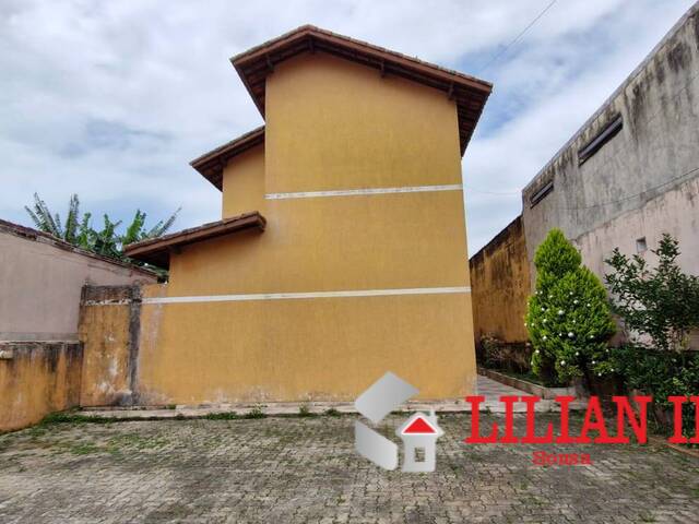 Sobrado para Venda em Mongaguá - 2