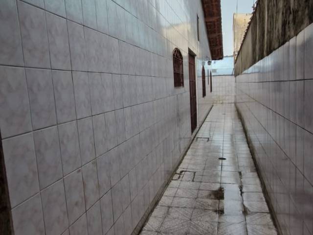 #2002 - Casa para Venda em Mongaguá - SP - 3