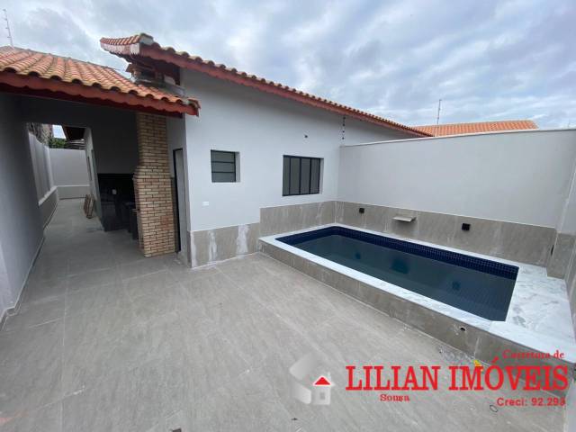 #2008 - Casa para Venda em Mongaguá - SP - 1