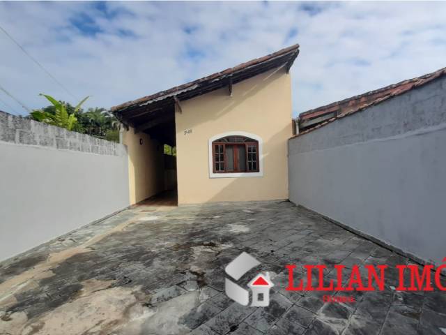 #2012 - Casa para Venda em Mongaguá - SP - 1