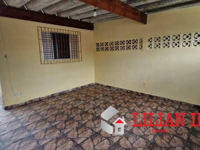 #2016 - Casa para Venda em Mongaguá - SP - 1