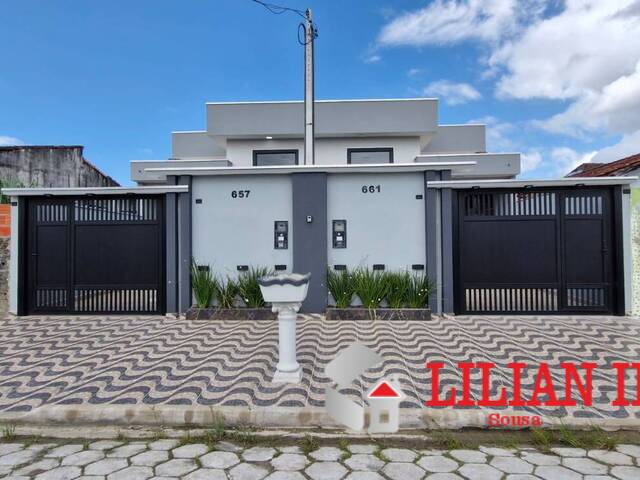 #2028 - Casa para Venda em Mongaguá - SP - 2