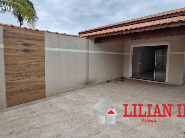 #2034 - Casa para Venda em Mongaguá - SP - 2