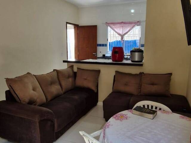 #2035 - Sobrado para Venda em Mongaguá - SP - 2