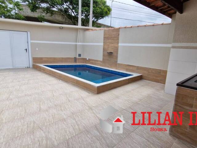 #2038 - Casa para Venda em Mongaguá - SP - 2