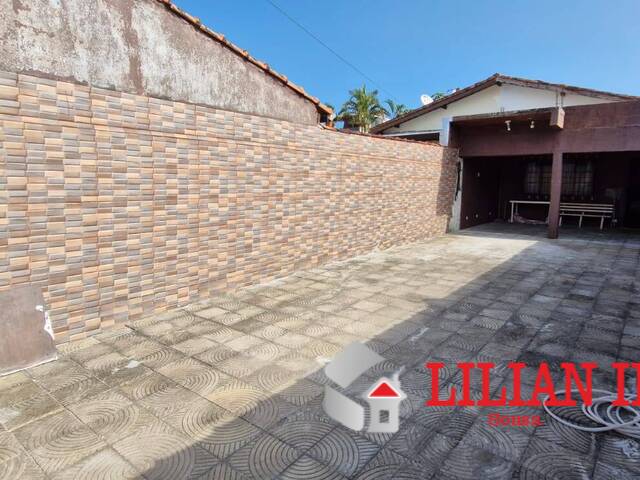 #1181 - Casa para Venda em Mongaguá - SP