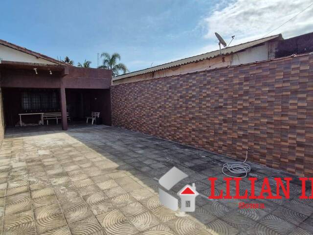 #1181 - Casa para Venda em Mongaguá - SP