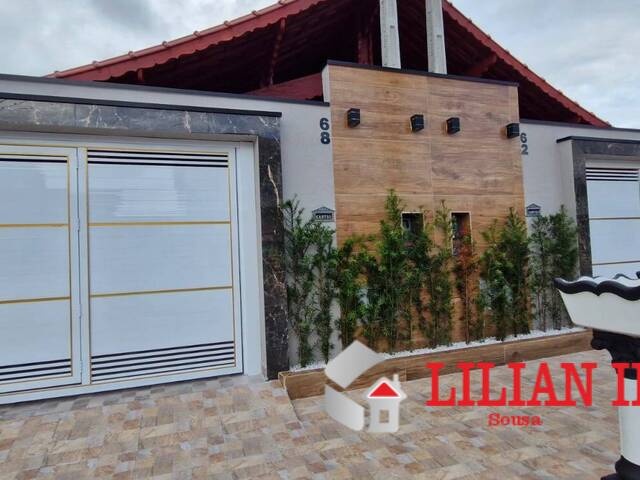 Casa para Venda em Mongaguá - 2