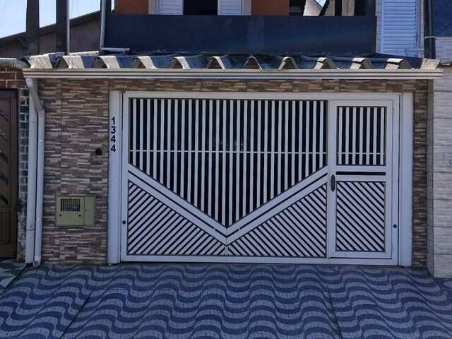 #2055 - Sobrado para Venda em Mongaguá - SP - 2