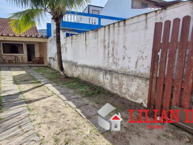 #2061 - Casa para Venda em Mongaguá - SP - 2