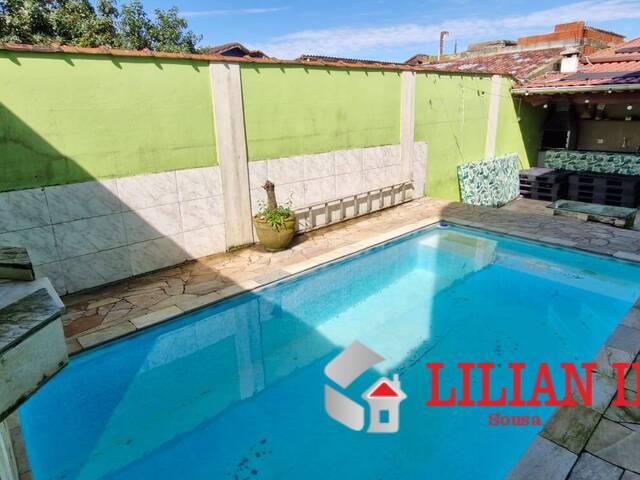 #985 - Casa para Venda em Mongaguá - SP