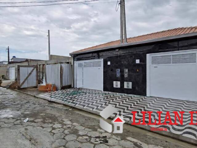 Casa para Venda em Mongaguá - 2