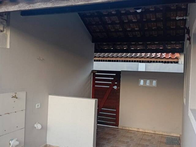 #1363 - Casa em condomínio para Venda em Mongaguá - SP