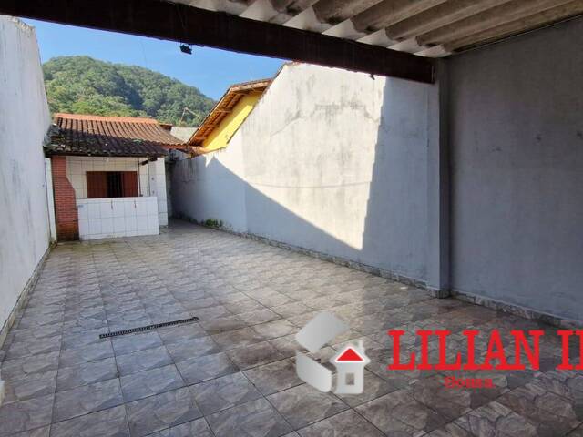 #2111 - Casa para Venda em Mongaguá - SP