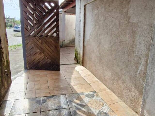 #2113 - Casa para Venda em Mongaguá - SP