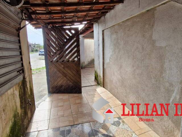 #2113 - Casa para Venda em Mongaguá - SP