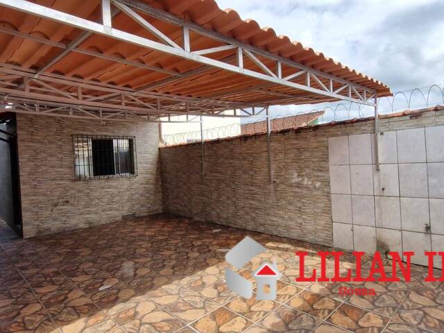 #2075 - Sobrado para Venda em Mongaguá - SP