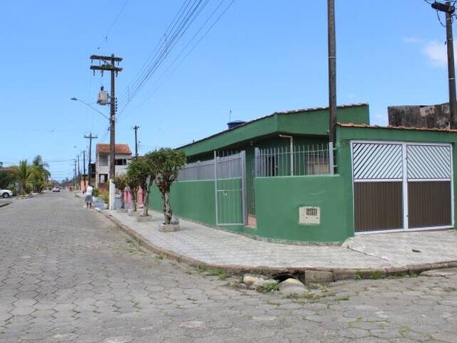 #1153 - Casa para Venda em Mongaguá - SP