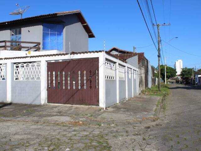 Sobrado para Venda em Mongaguá - 4