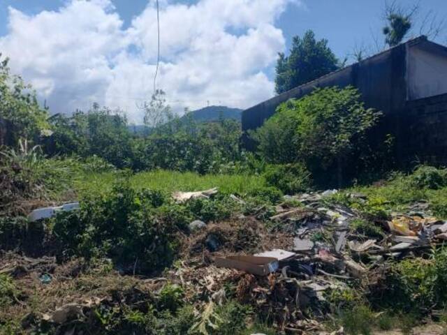 Terreno para Venda em Mongaguá - 1